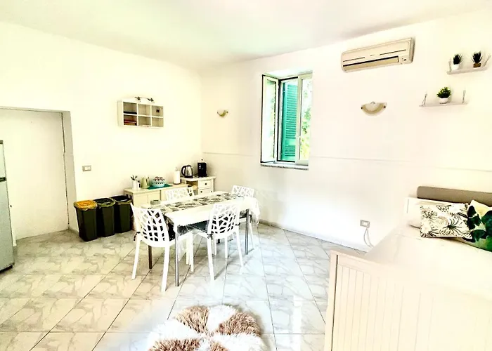 Santiago House *
