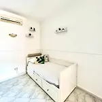 Santiago House Naples